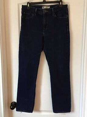 Levi's Mid Rise Skinny Jeans in Dark Blue